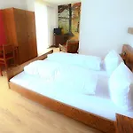 莱兹克切霍夫酒店